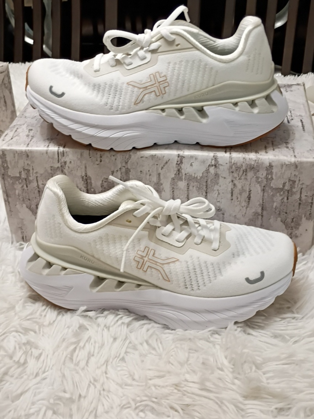 KURU Cloud+ Triple Max Ion White & Cream Running Plantar Fascitis Sneakers 7.5M